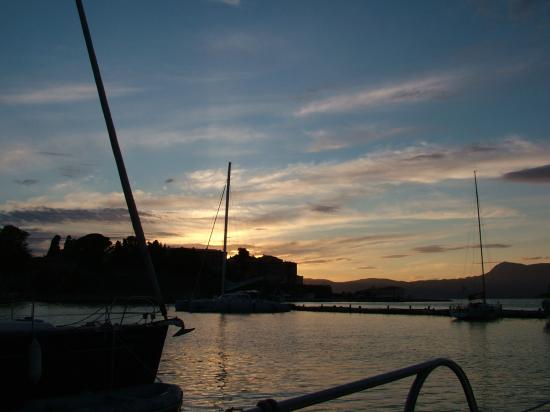 image008