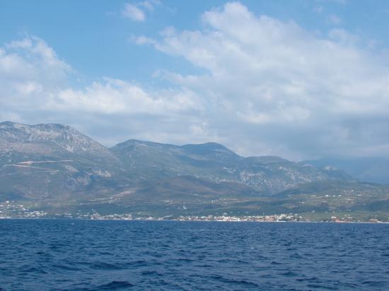 image015