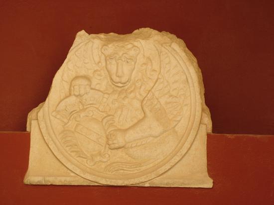 image016