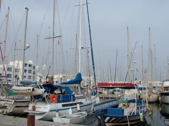 image083